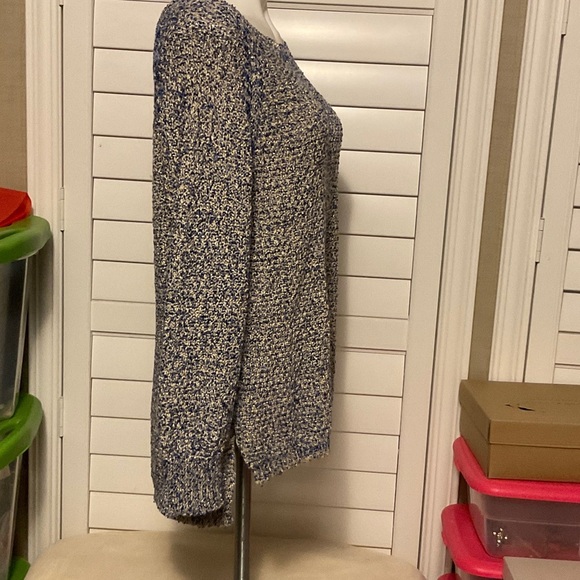 Peck & Peck Textured Blue Sweater - Picture 3 of 8